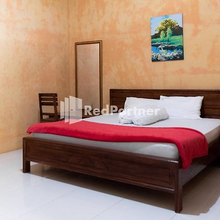 Pondok Kelapa Homestay Lampung Mitra Reddoorz Бандар-Лампунг Екстер'єр фото
