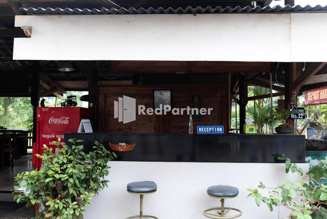 Pondok Kelapa Homestay Lampung Mitra Reddoorz Бандар-Лампунг Екстер'єр фото